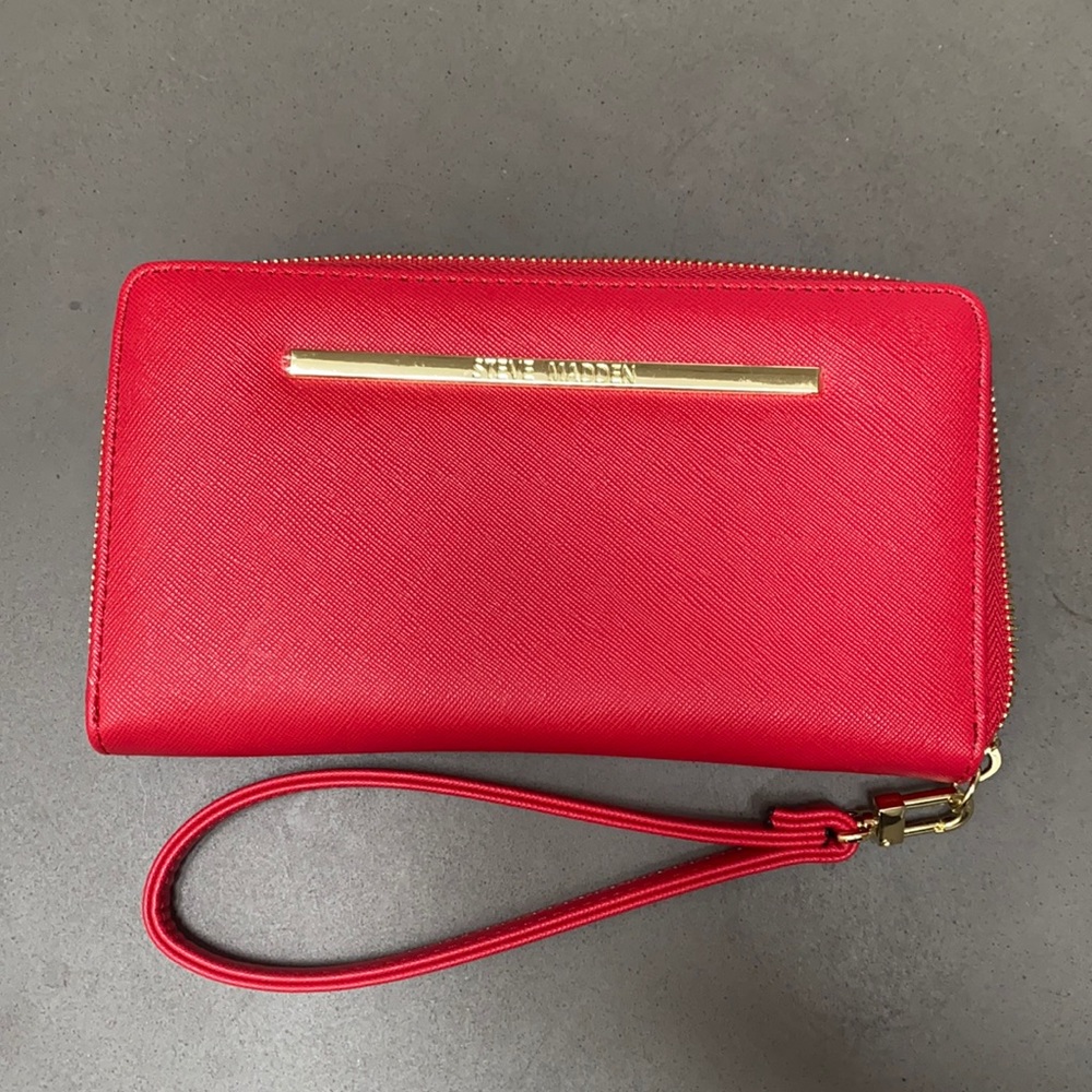 Steve Madden brand new wallet clutch